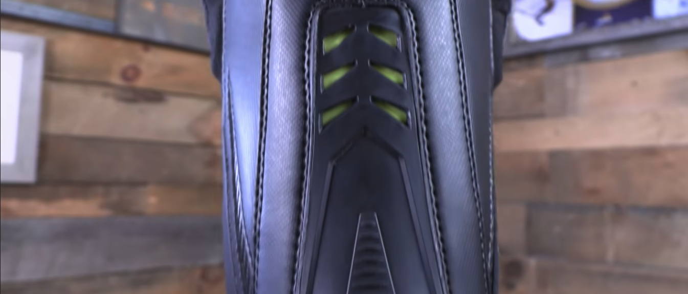 burton-driver-x-back-stay